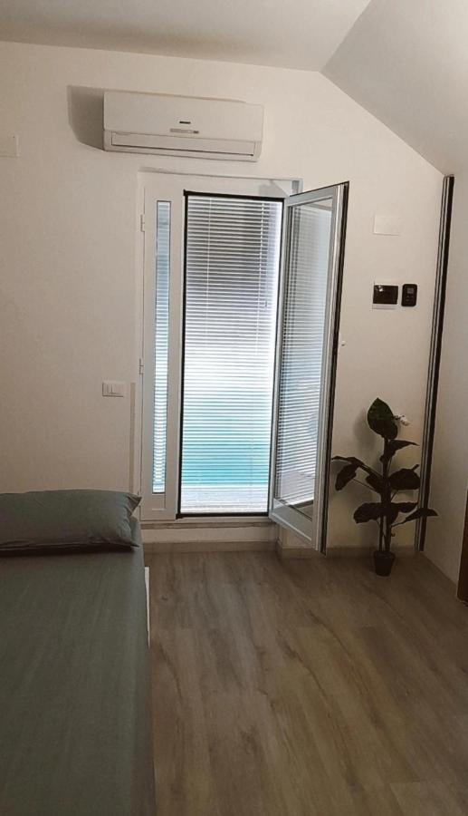Nido Su Savona Appartement Buitenkant foto